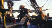 Пираты Карибского моря: Проклятие Черной жемчужины (2003) 